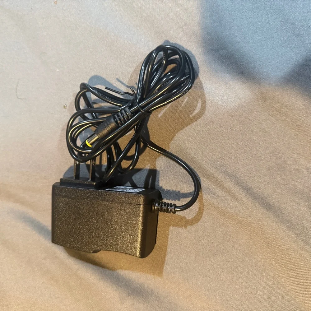 Sony Black Blu-ray/DVD Player with Remote and Power Adapter

*TESTED AND WORKS - Picture 9 of 11